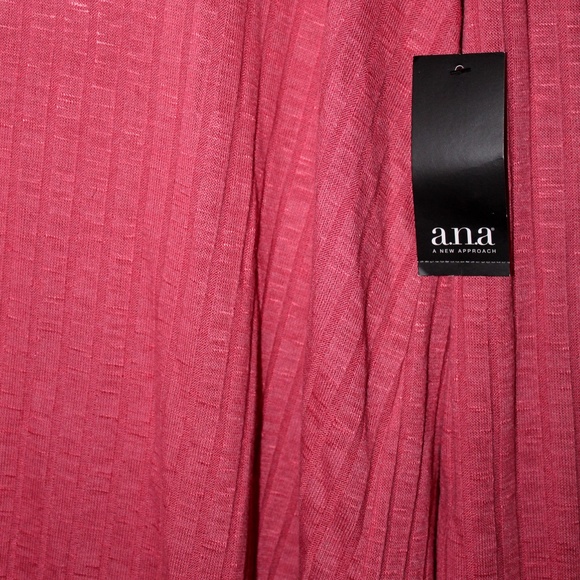 ❤️ Host Pick! ❤️ NWT Women's a.n.a. Sweater (101) - Picture 4 of 5